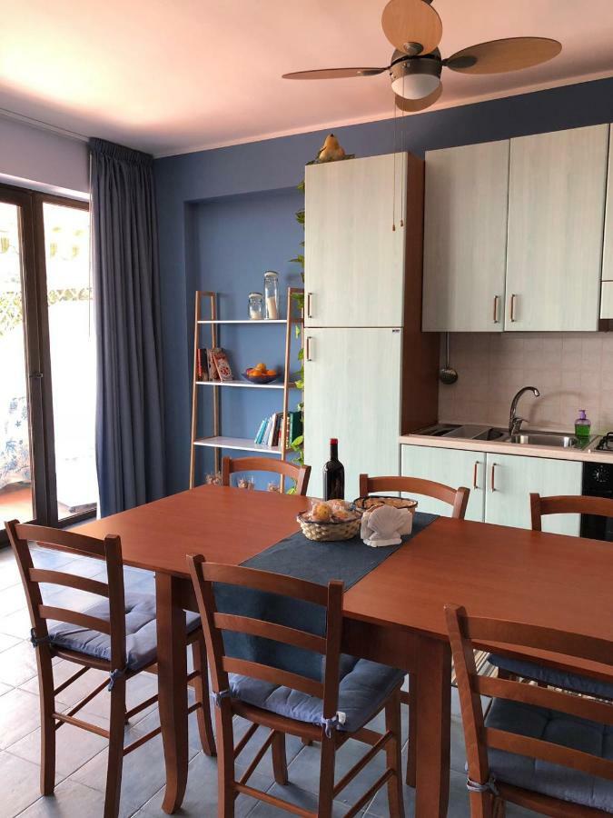 Апартаменти Light Blue House Летоянні Екстер'єр фото